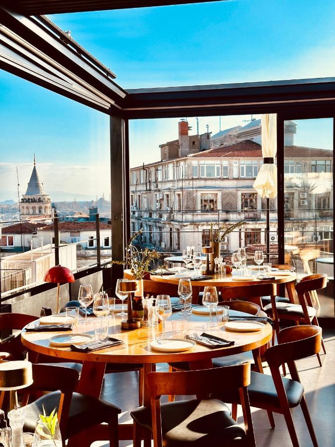 Ruz Hotels Istanbul Exterior photo Restaurant